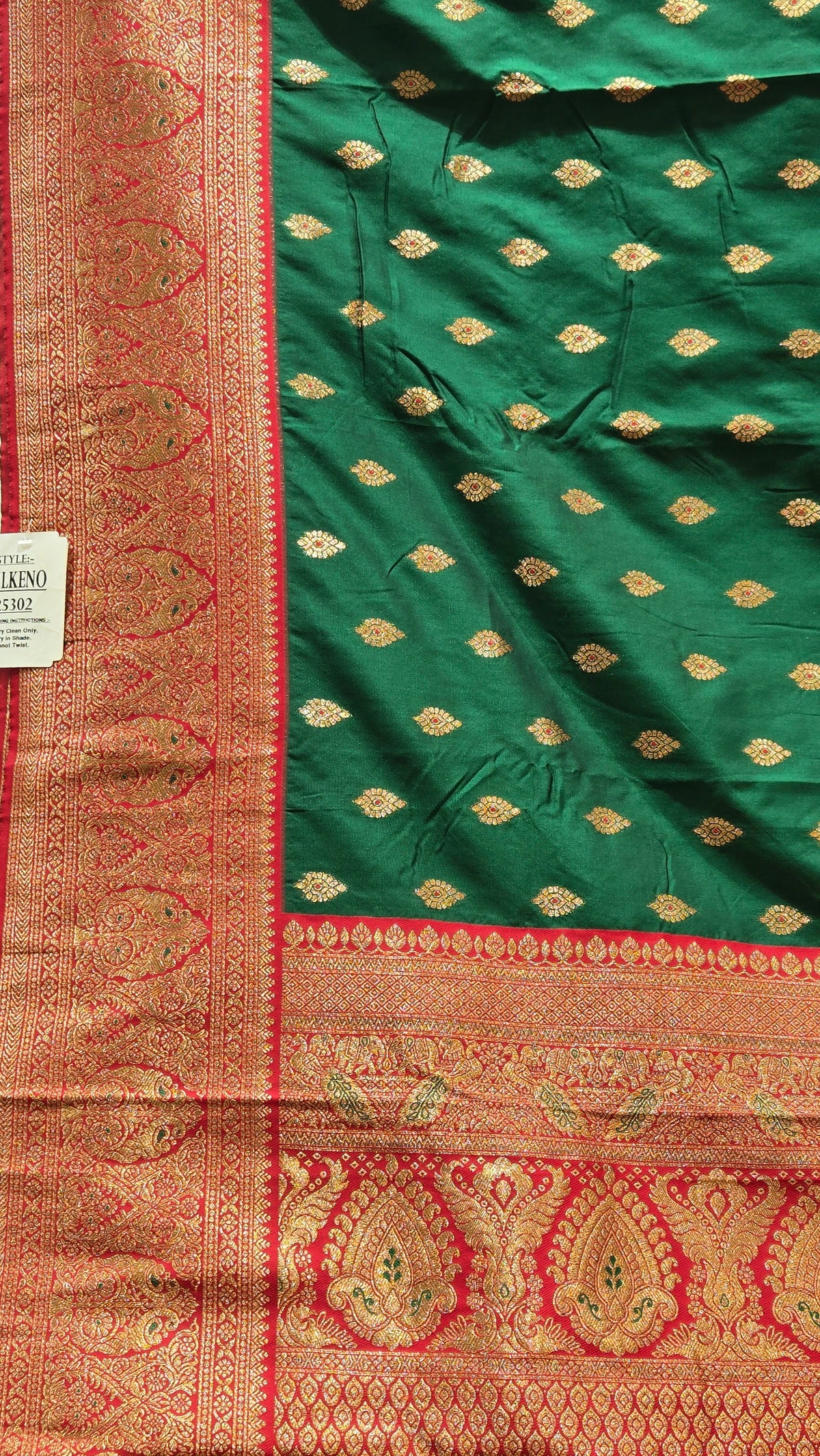 Banarasi Saree with Rich Zari Weaving